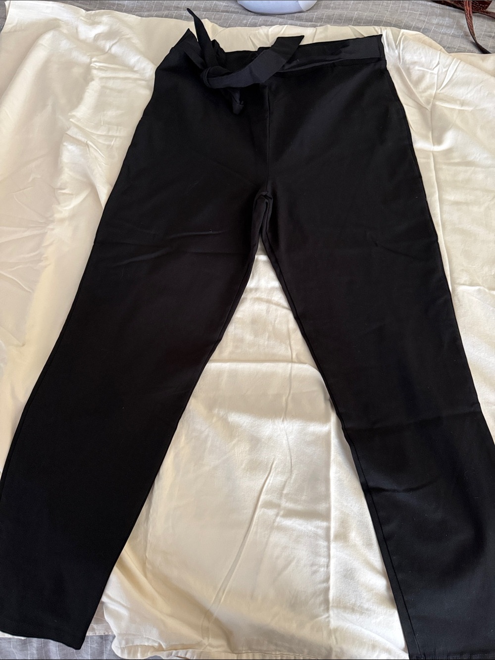 Women’s Black Tapered Pants with Waist Tie